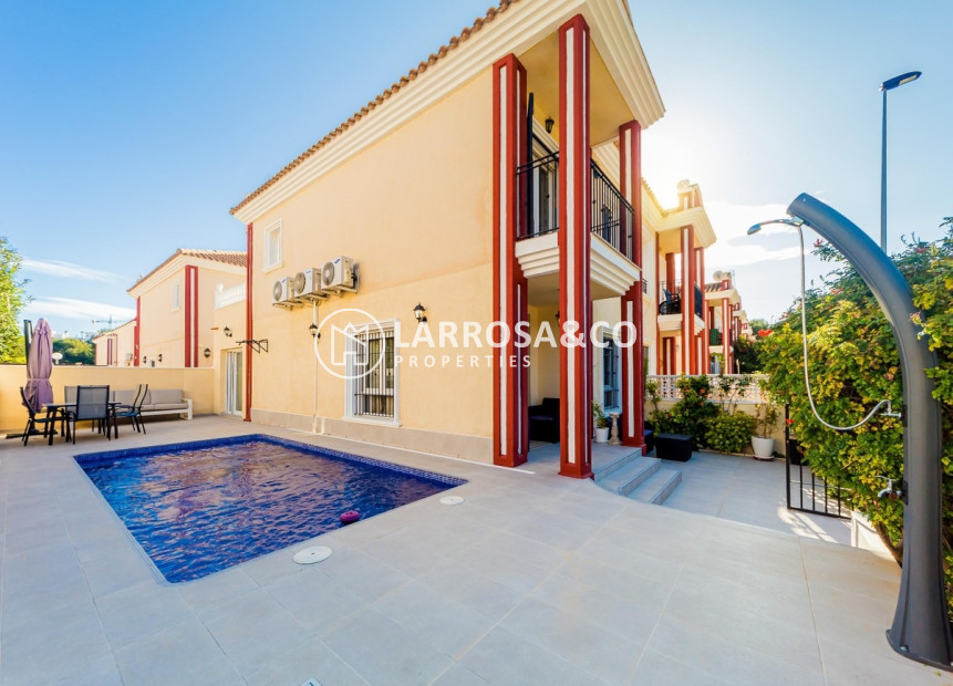 Herverkoop - Bungalow - Dehesa de Campoamor - Costa Blanca