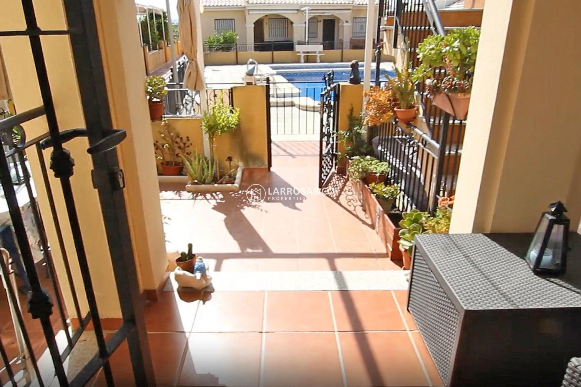 Herverkoop - Bungalow - Guardamar del Segura - 03140