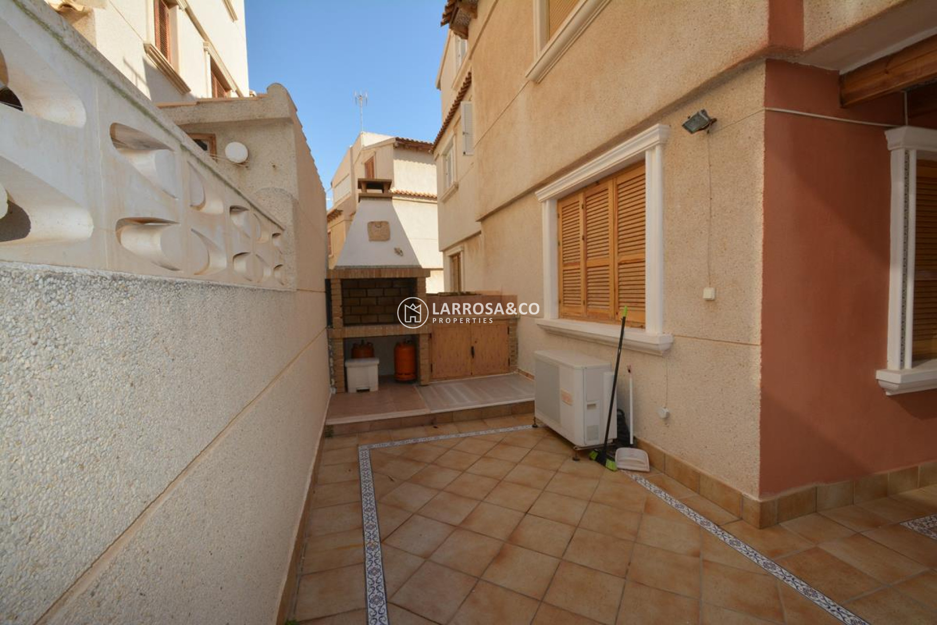 Herverkoop - Bungalow - Guardamar del Segura - Playa Moncayo