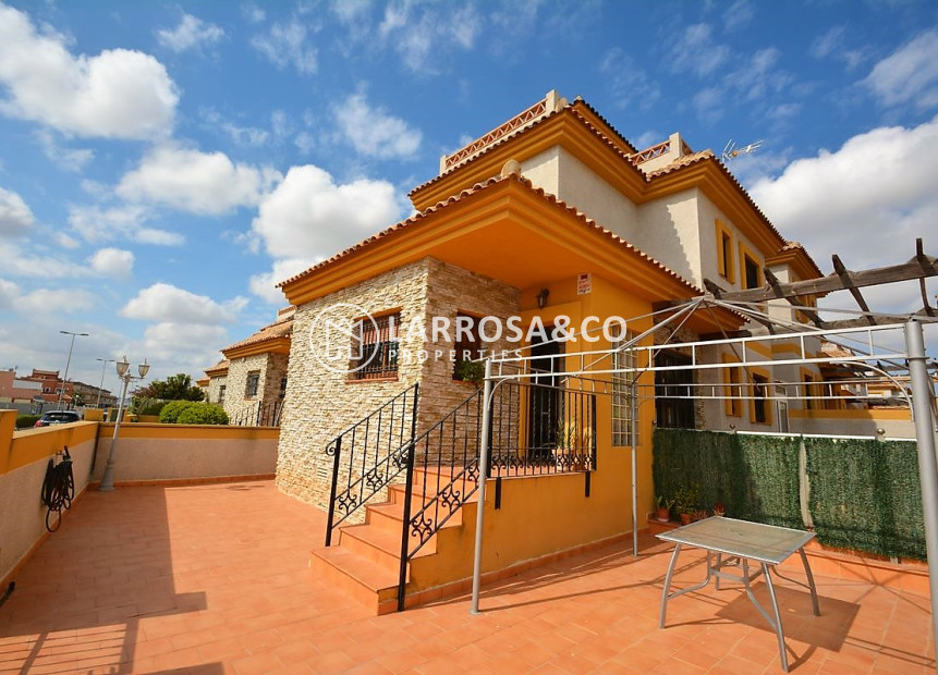 Herverkoop - Bungalow - Los Montesinos - La Herrada