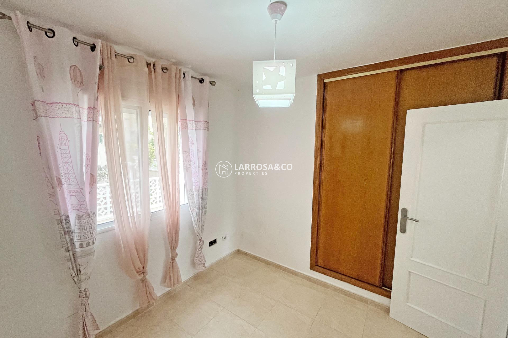 Herverkoop - Bungalow - San Miguel de Salinas - Las Filipinas