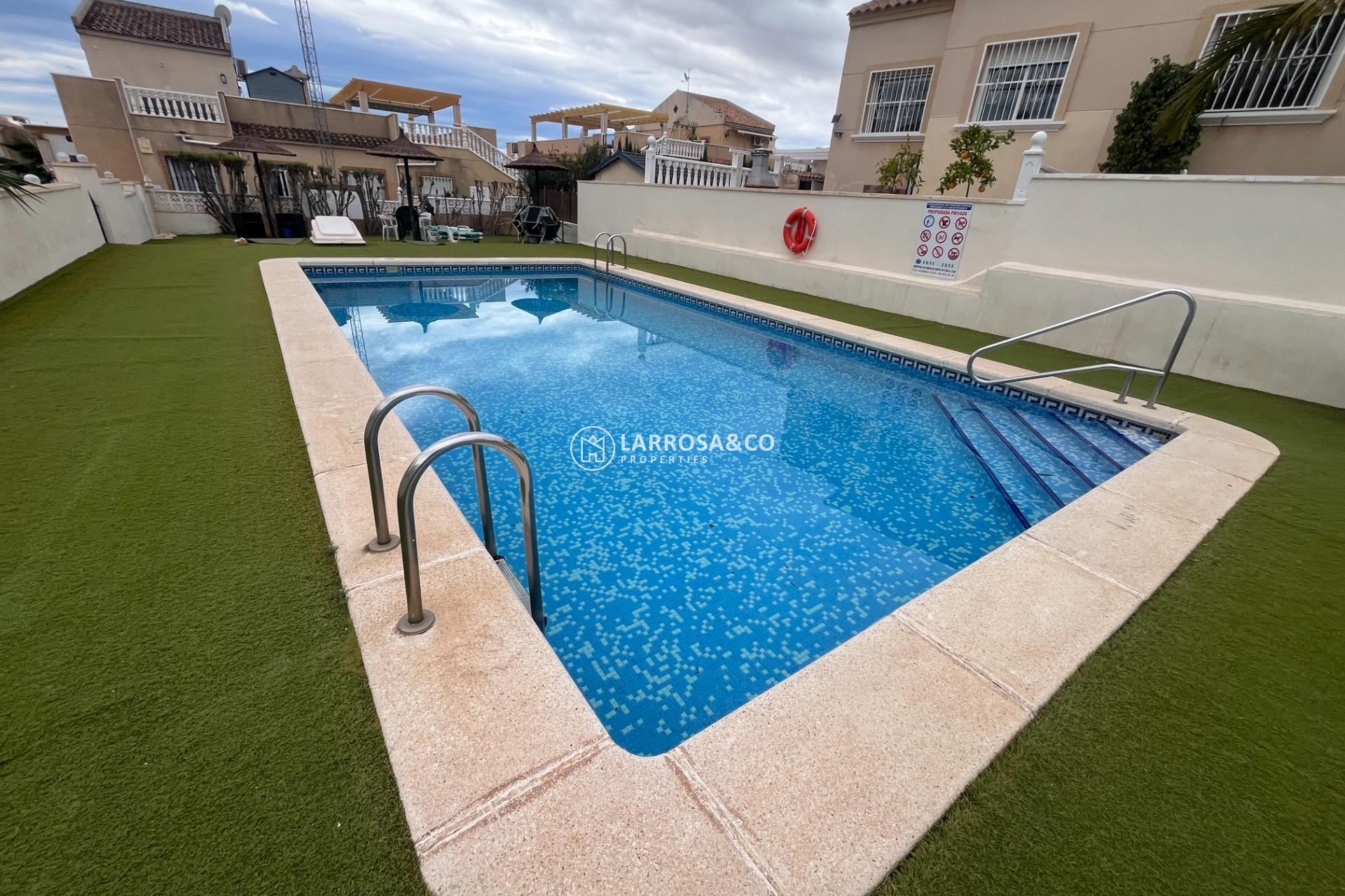 Herverkoop - Bungalow - San Miguel de Salinas - Las Filipinas
