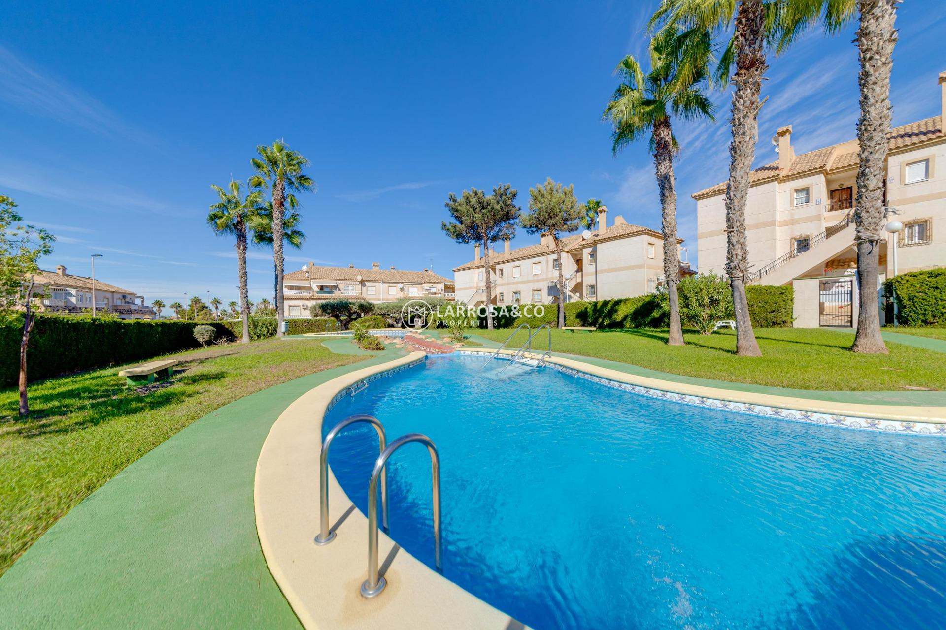 Herverkoop - Bungalow - Torrevieja - Aguas nuevas 2