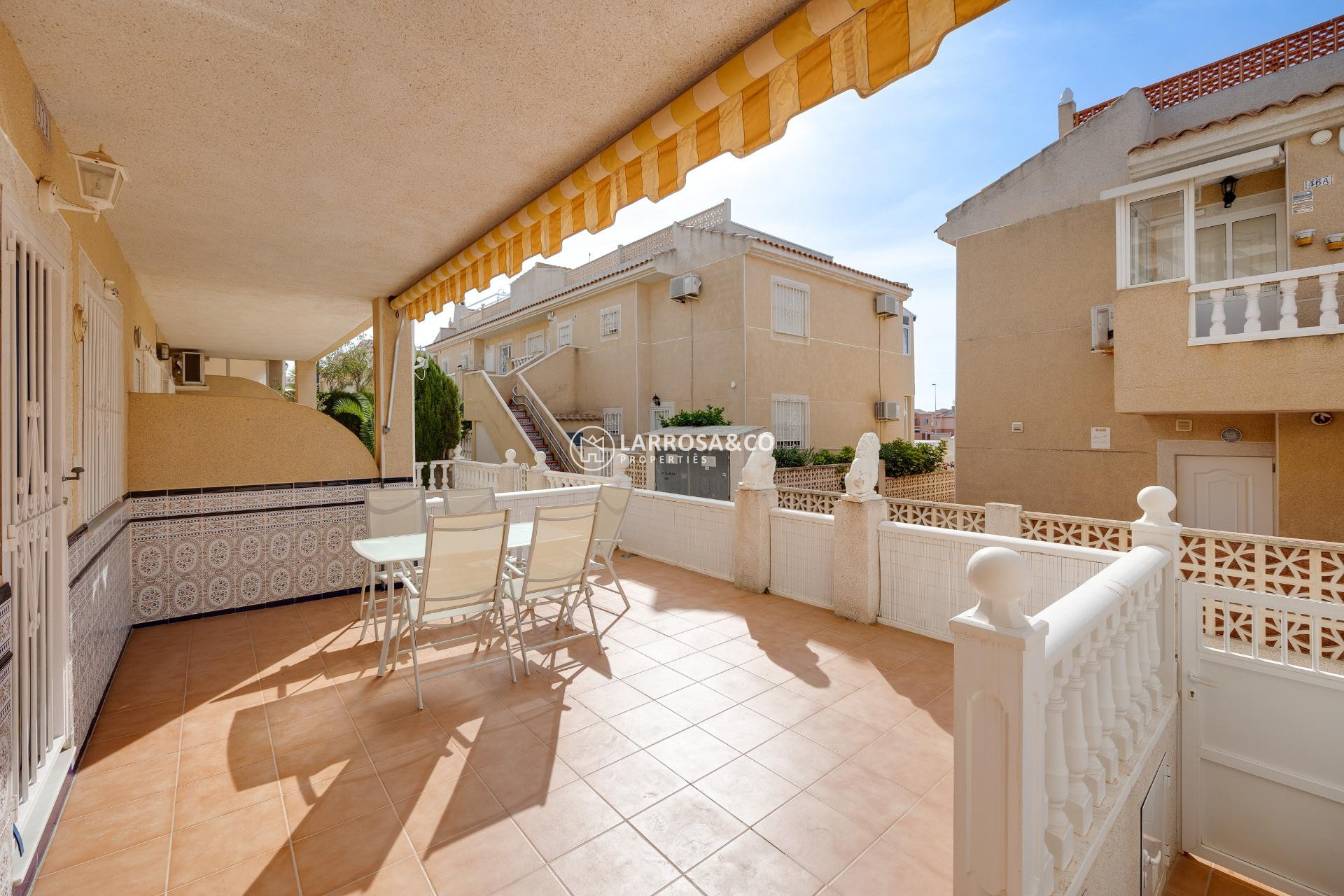 Herverkoop - Bungalow - Torrevieja - Aguas nuevas 2