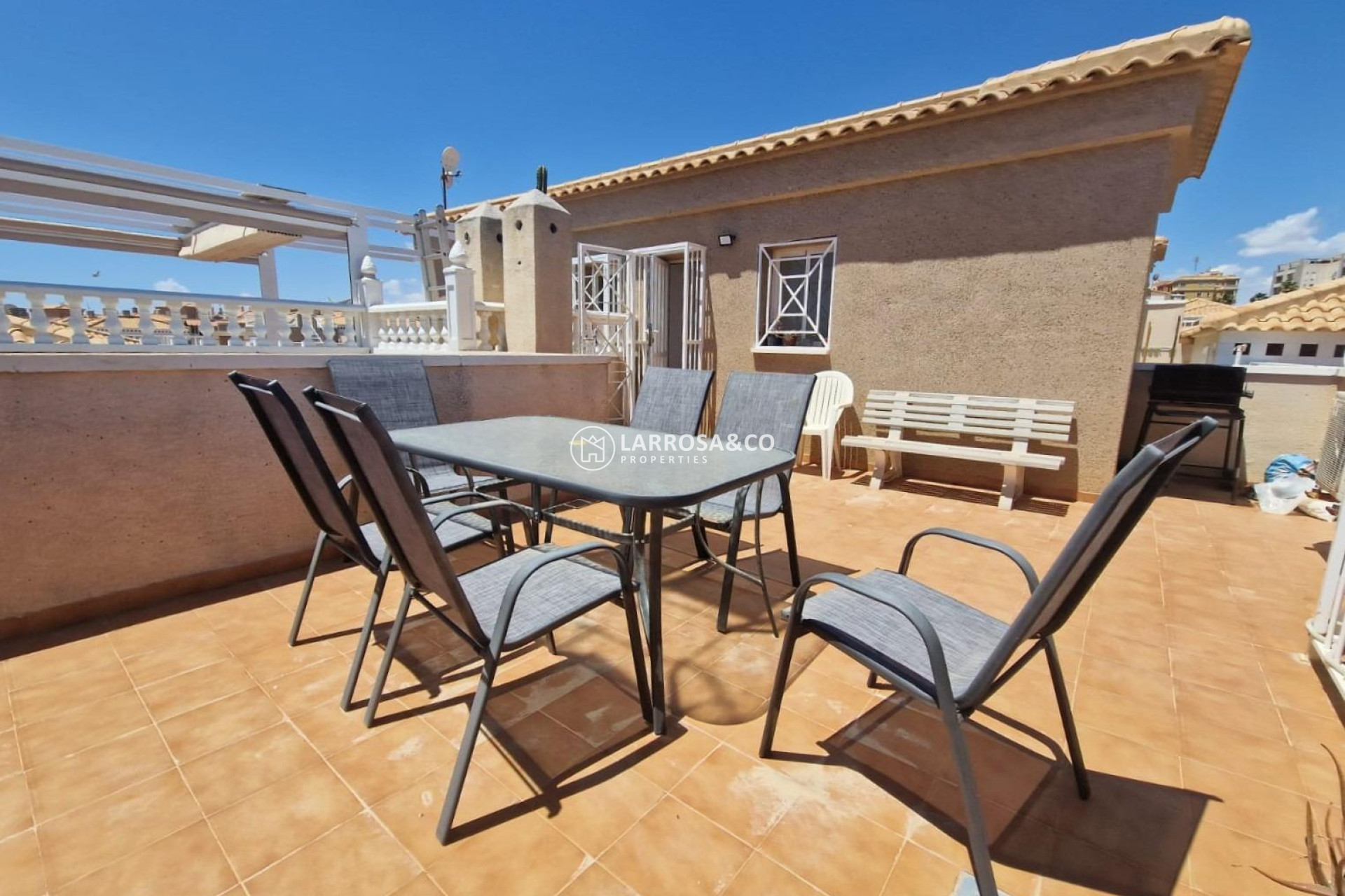 Herverkoop - Bungalow - Torrevieja - Aguas Nuevas