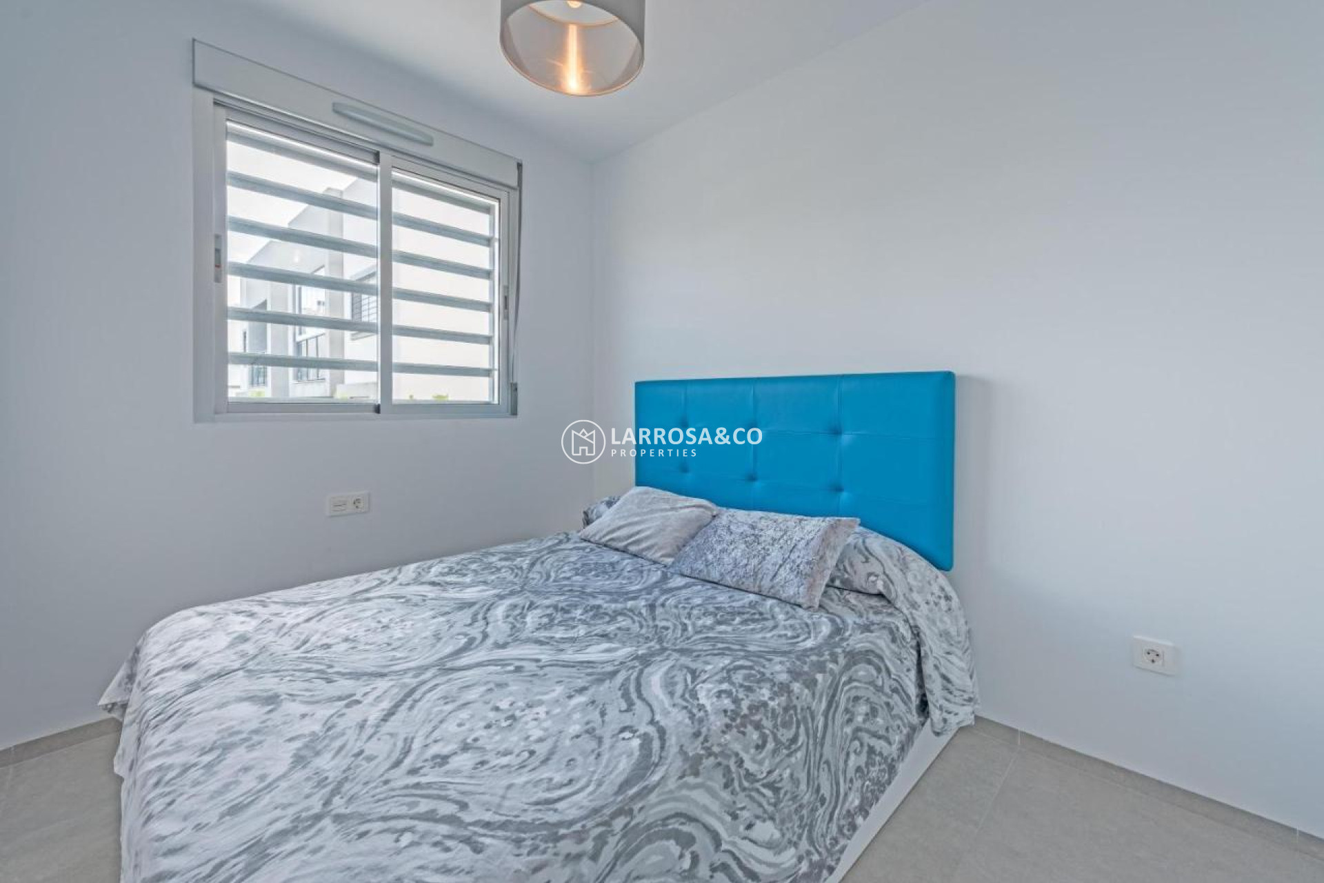 Herverkoop - Bungalow - Torrevieja - Auguas Neuvas