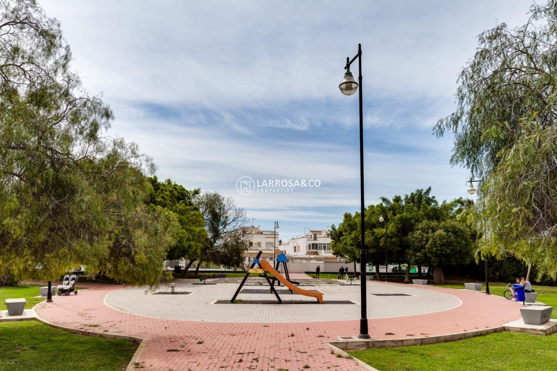 Herverkoop - Bungalow - Torrevieja - Doña ines