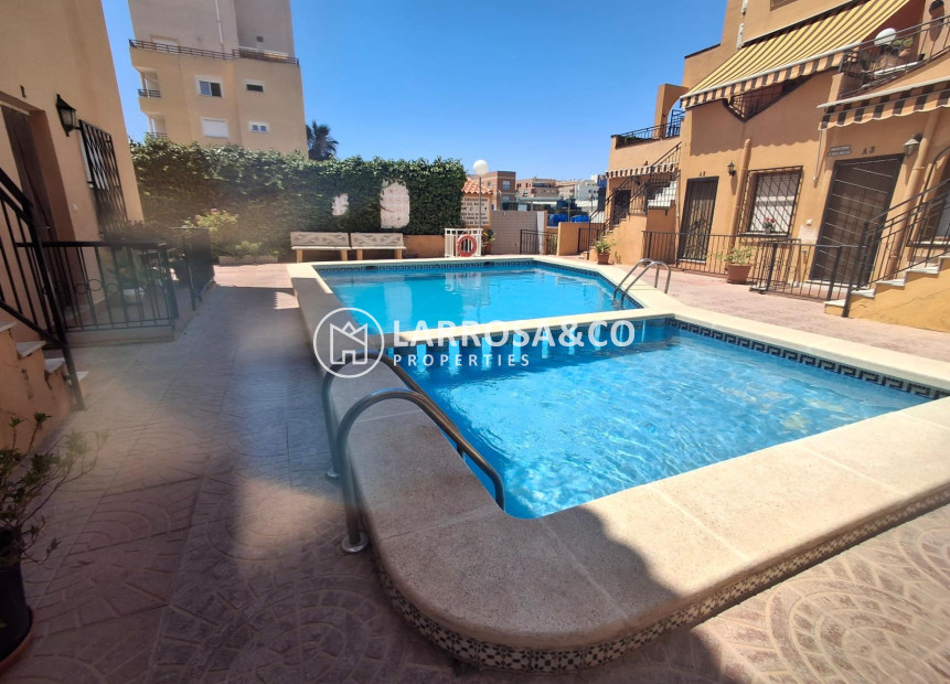 Herverkoop - Bungalow - Torrevieja - Nueva Torrevieja