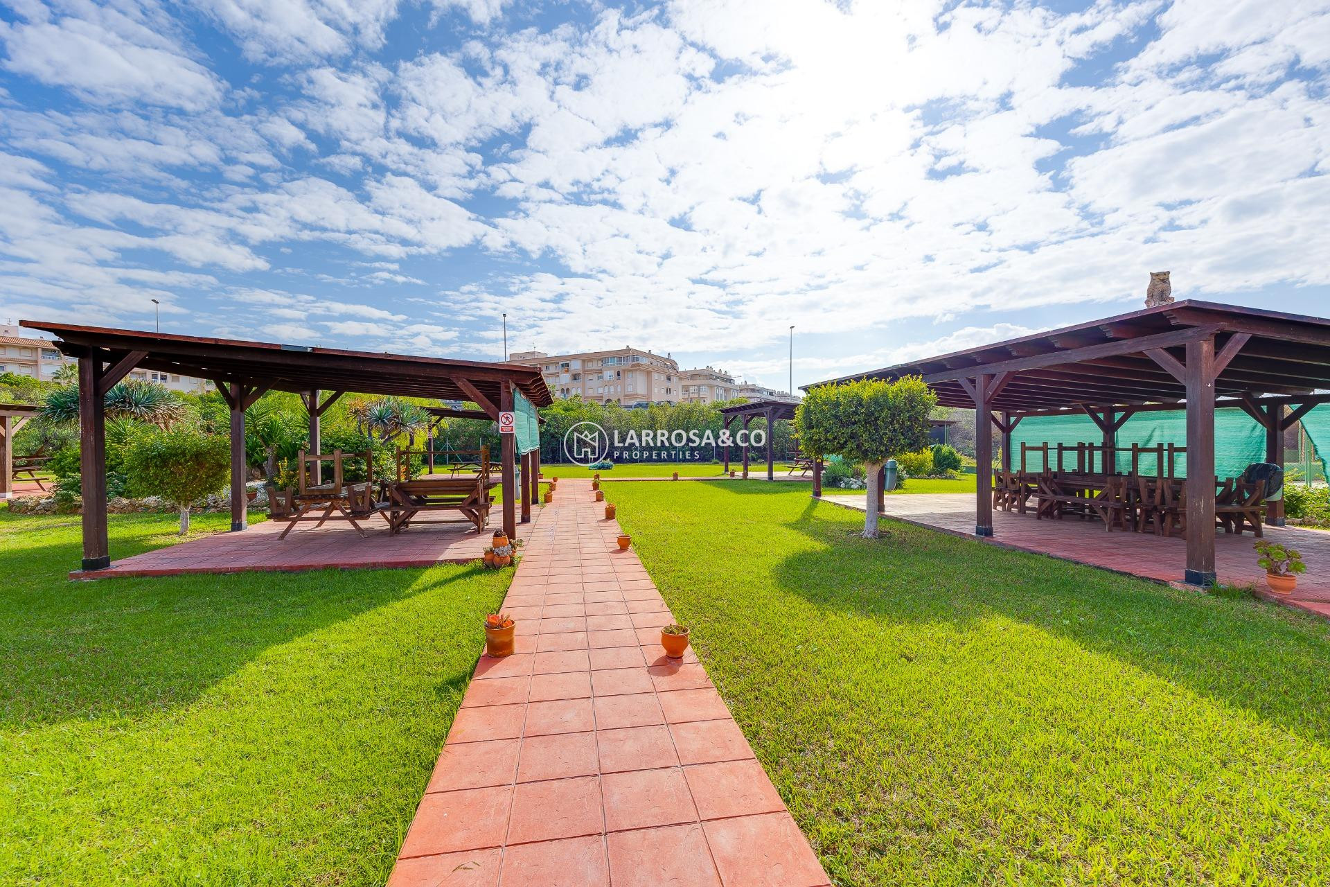 Herverkoop - Bungalow - Torrevieja - Parque las naciones