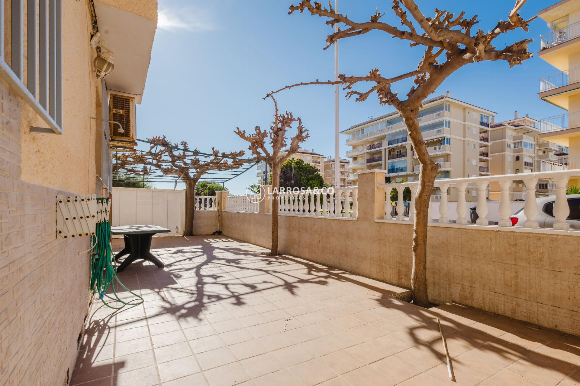 Herverkoop - Bungalow - Torrevieja - PLAYA DE LA MATA