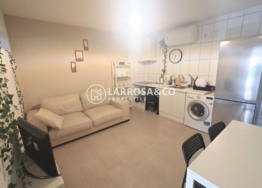 Herverkoop - Bungalow - Torrevieja - Playa del cura