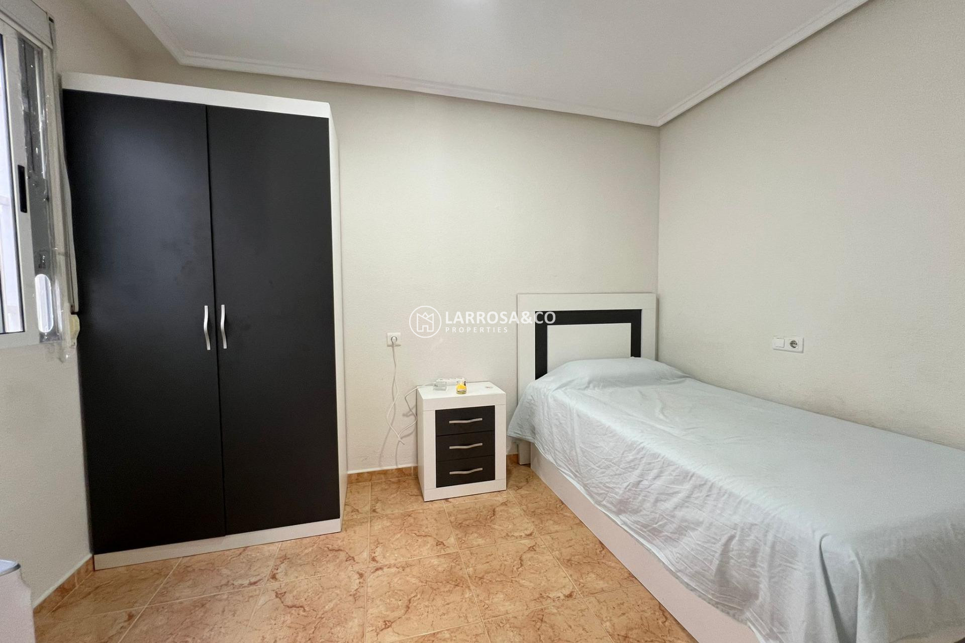 Herverkoop - Bungalow - Torrevieja - Torretas