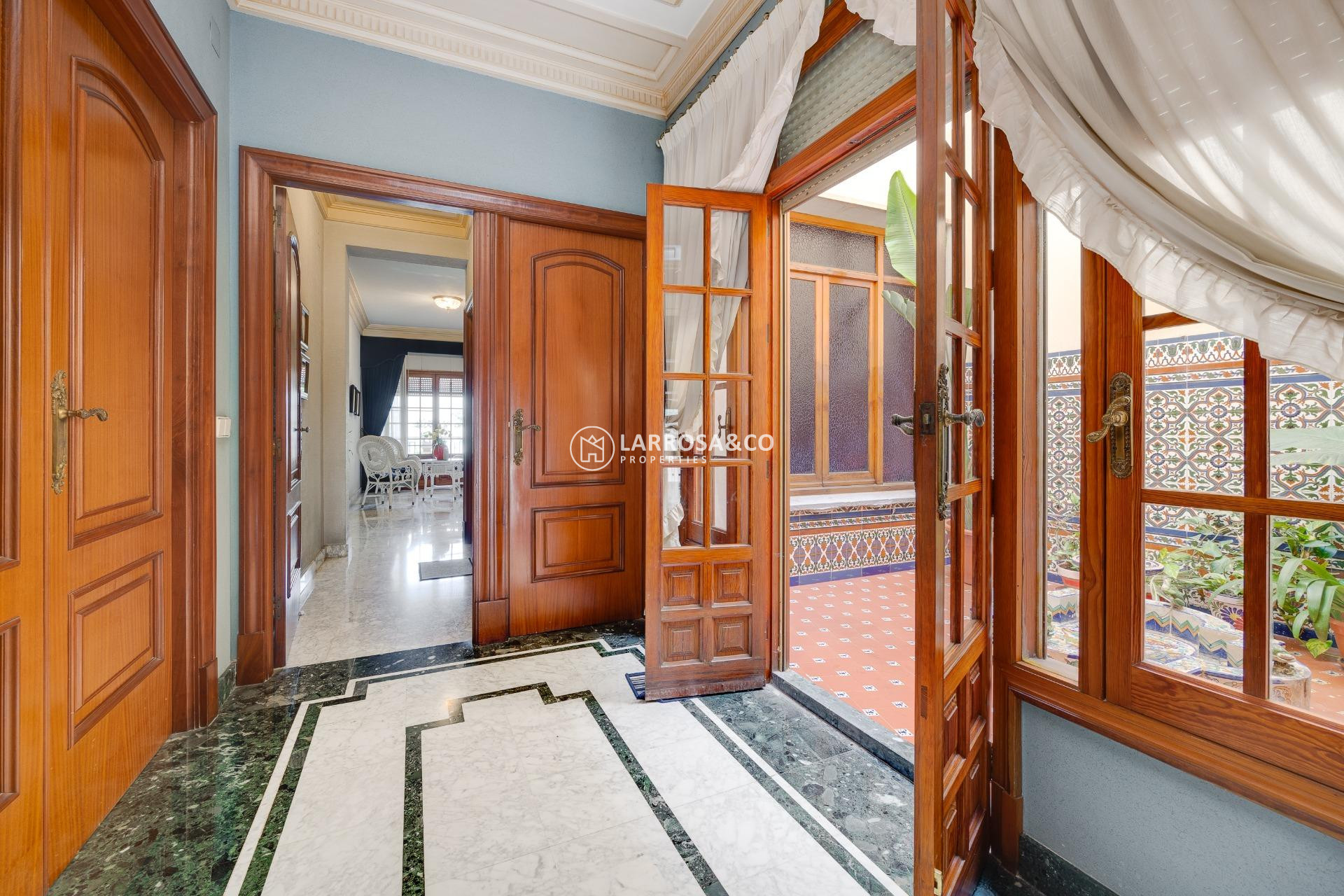 Herverkoop - Caserón - Callosa de Segura - Comunidad valenciana