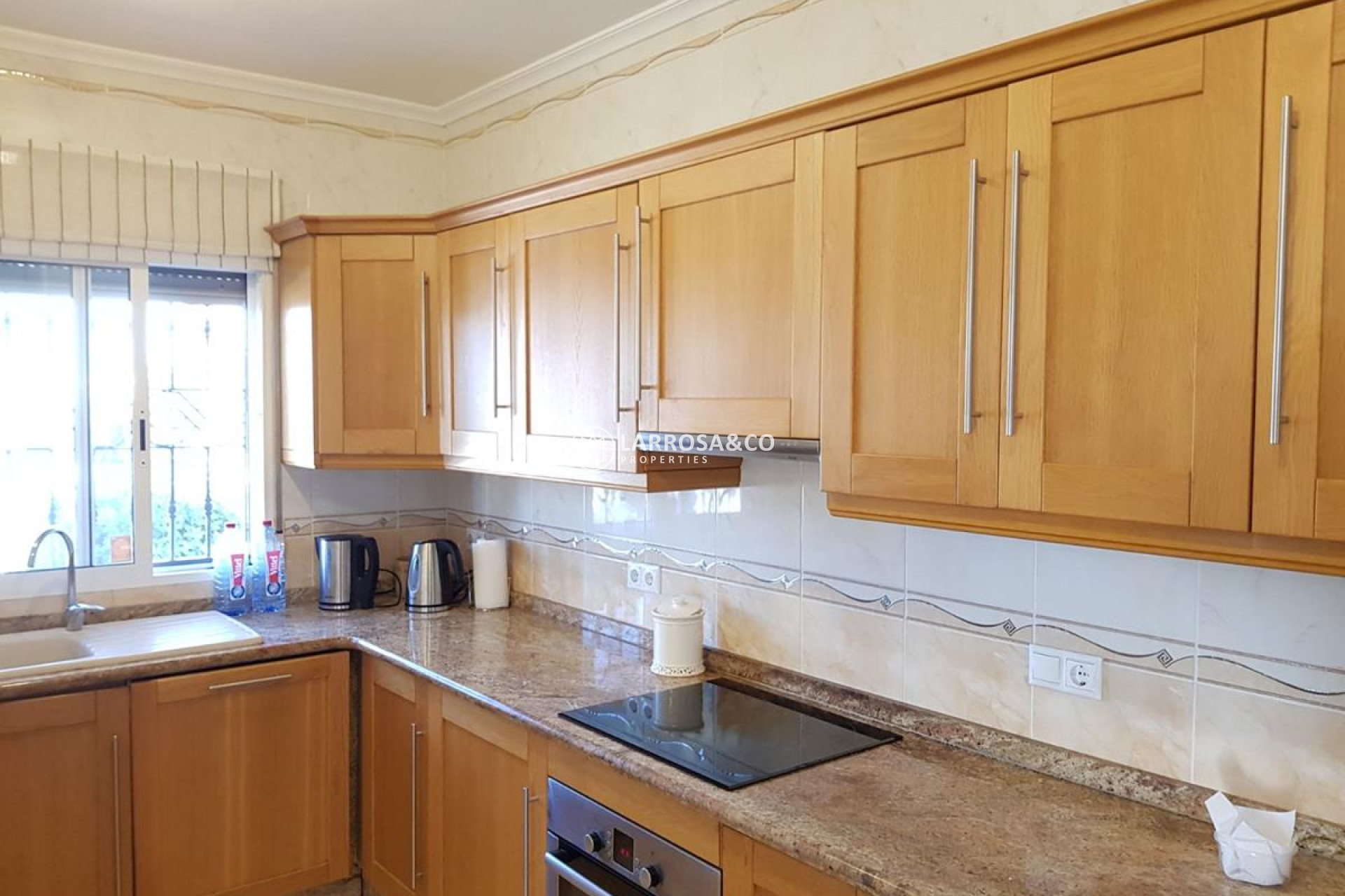 Herverkoop -  - Catral - Catral Centre