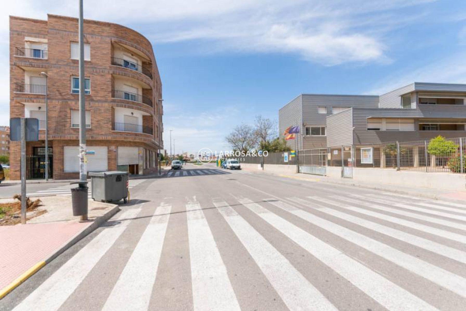 Herverkoop - Commercial space - Almoradí - Estación bus