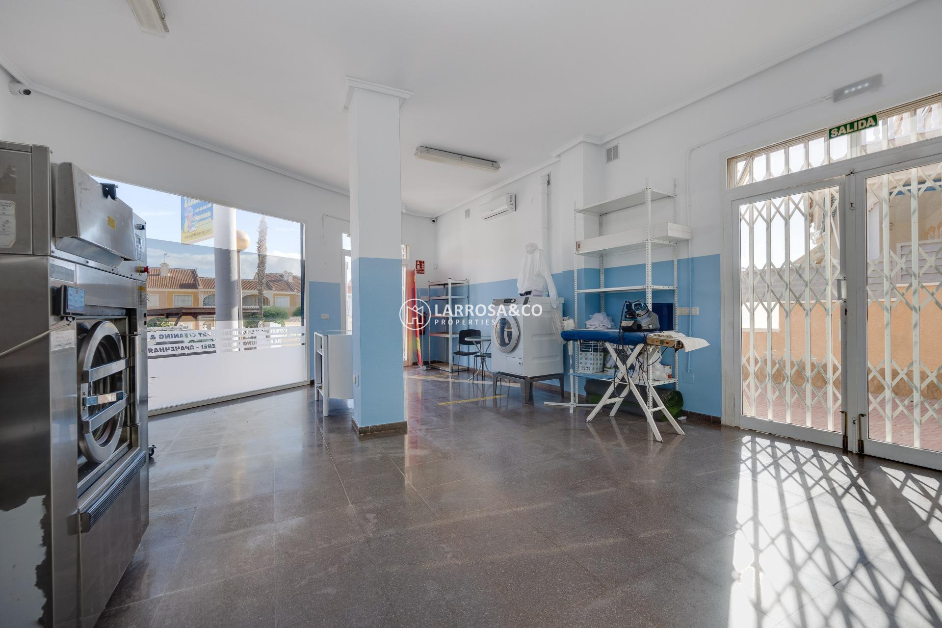 Herverkoop - Commercial space - Ciudad Quesada - DOÑA PEPA