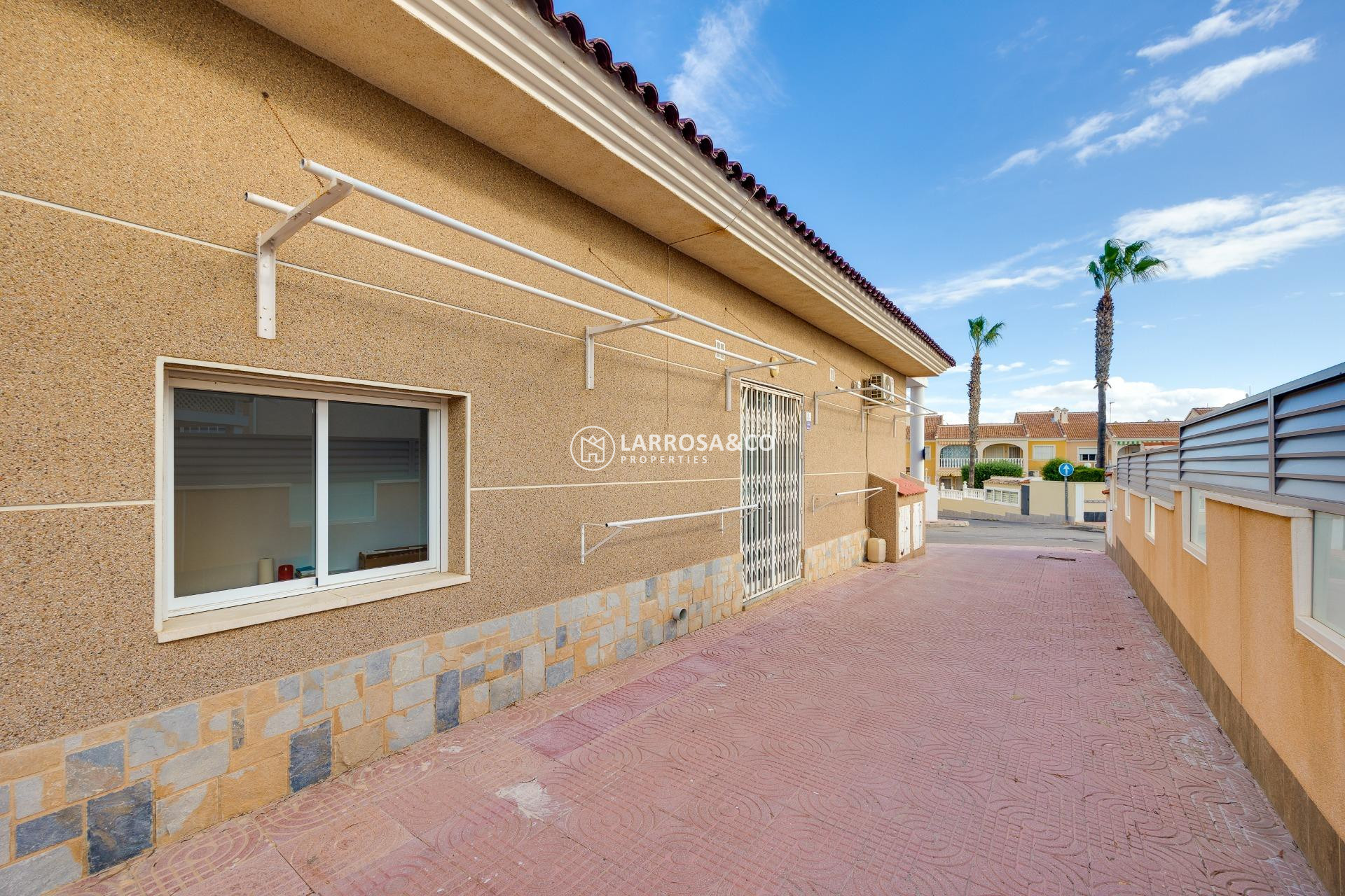 Herverkoop - Commercial space - Ciudad Quesada - DOÑA PEPA