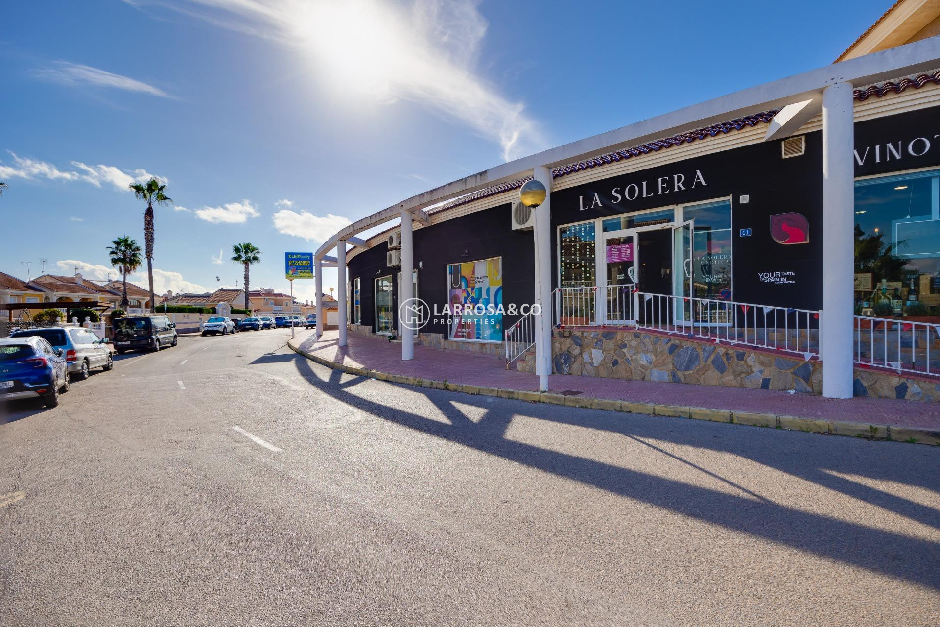 Herverkoop - Commercial space - Ciudad Quesada - DOÑA PEPA