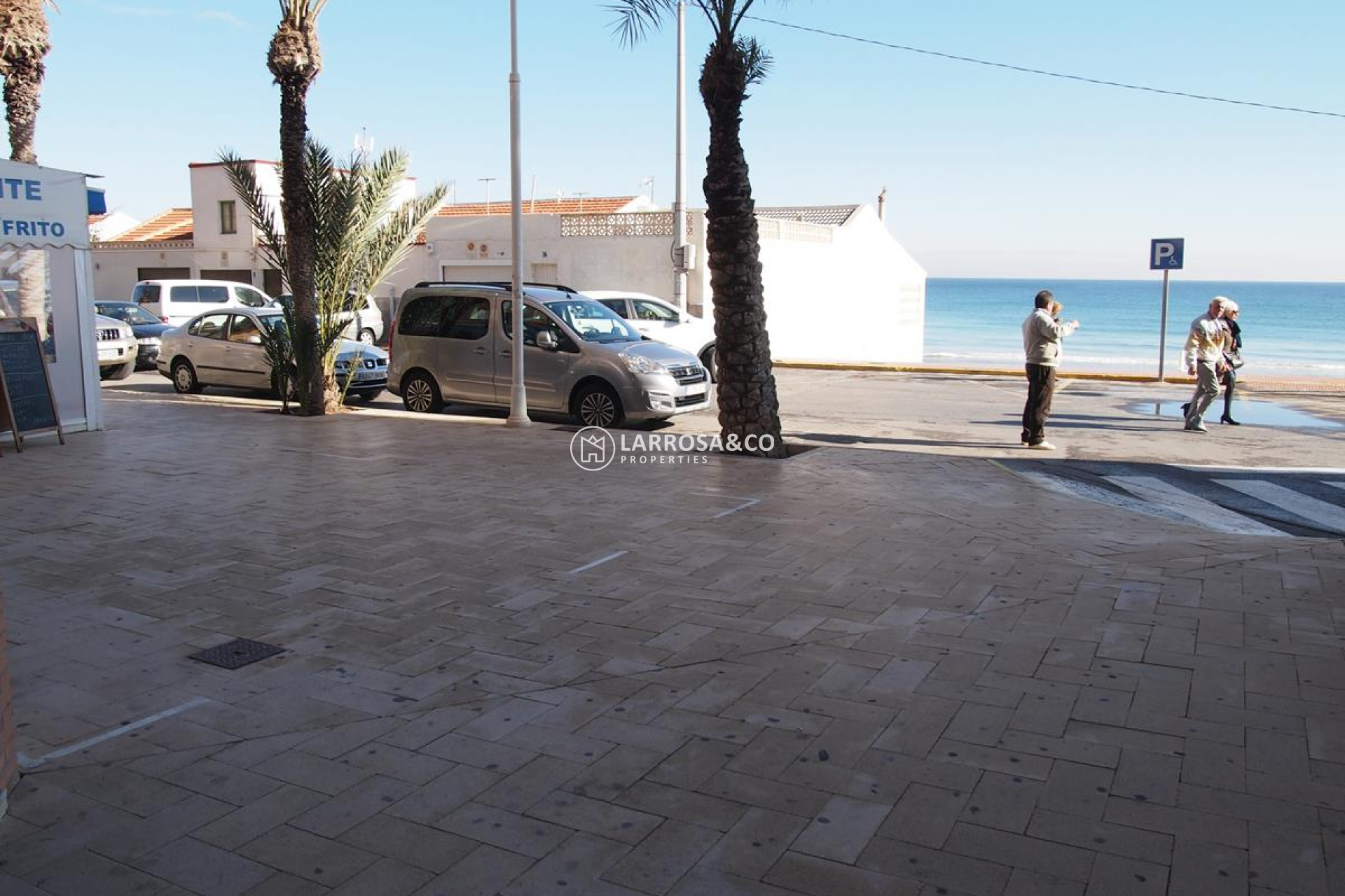 Herverkoop - Commercial space - Guardamar del Segura