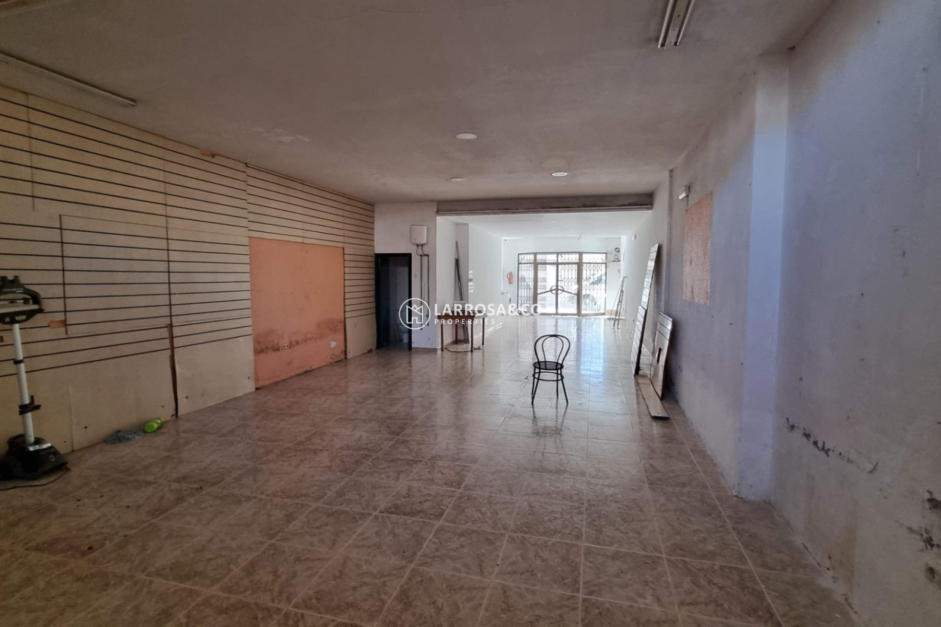 Herverkoop - Commercial space - Orihuela - Zona Centro