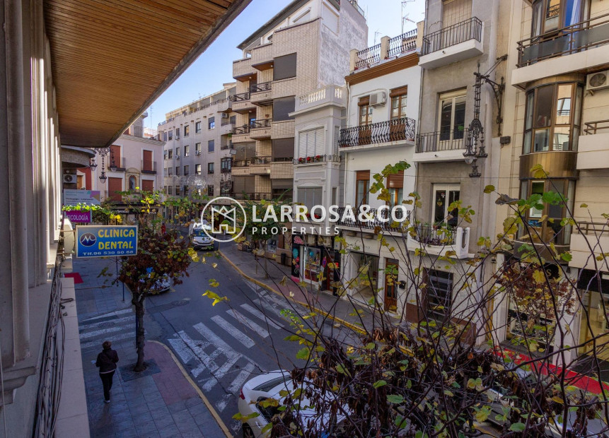 Herverkoop - Commercial space - Orihuela - Zona Centro