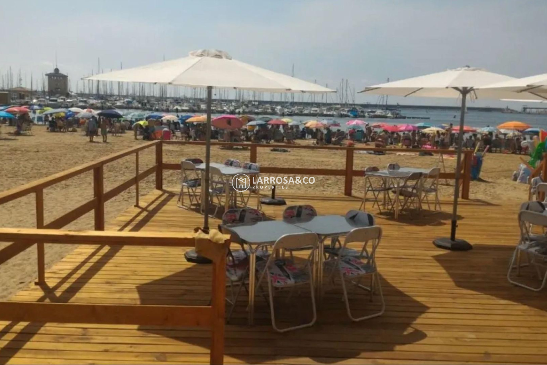 Herverkoop - Commercial space - Torrevieja - Acequion