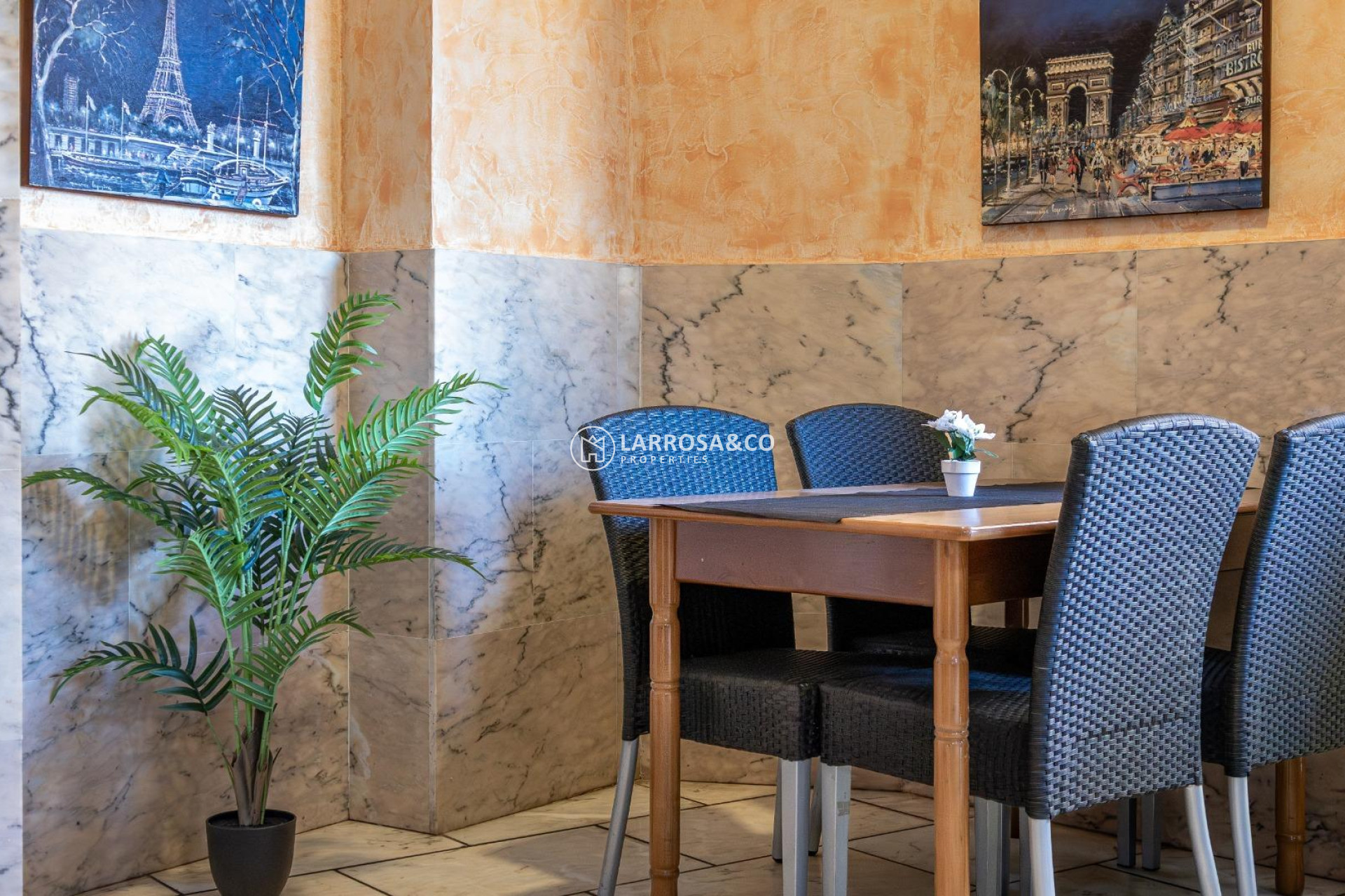 Herverkoop - Commercial space - Torrevieja - Estacion de autobuses