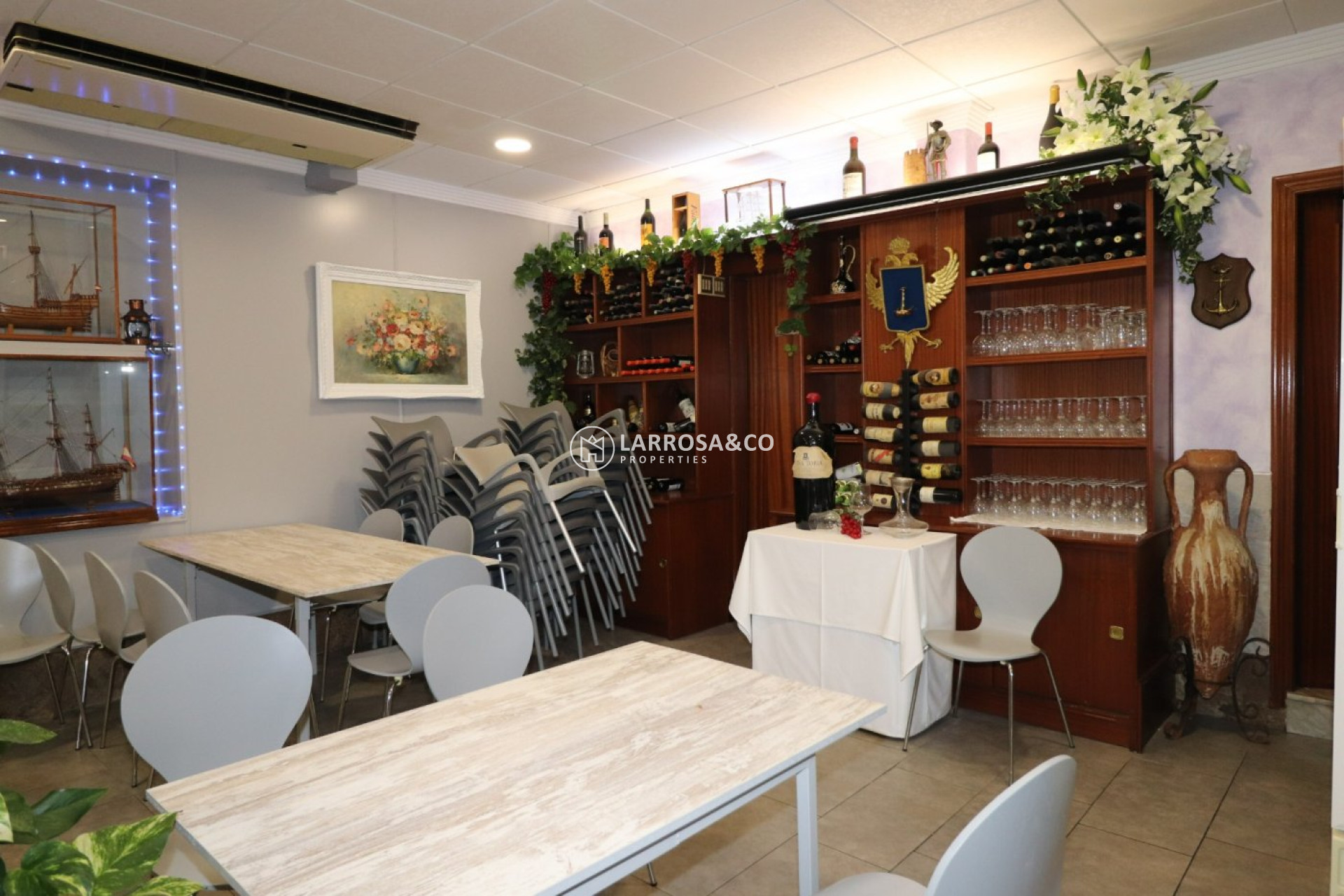 Herverkoop - Commercial space - Torrevieja - Playa del cura