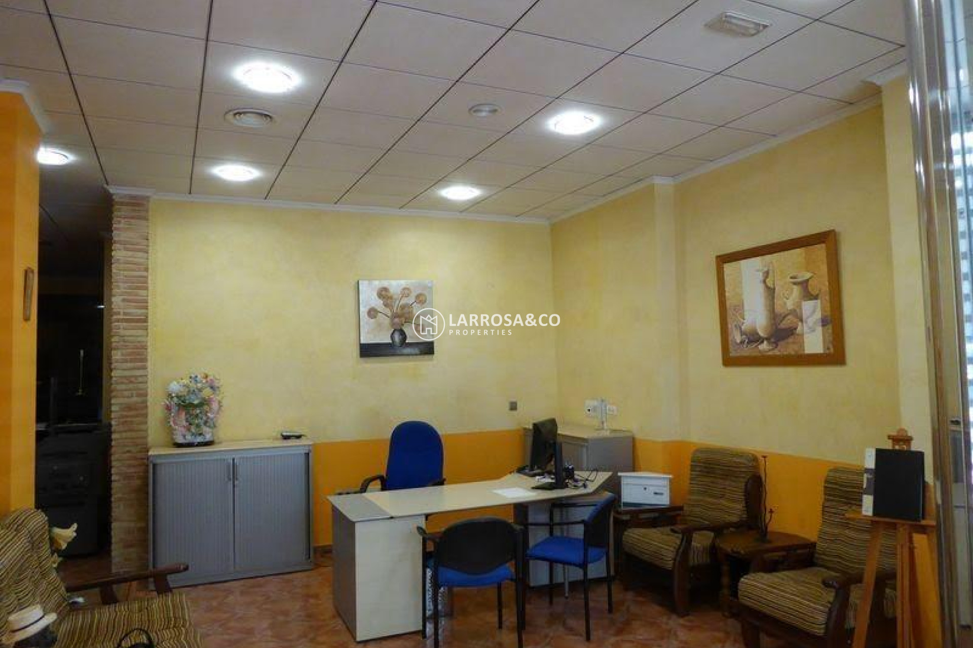 Herverkoop - Commercial space - Torrevieja - torrevieja