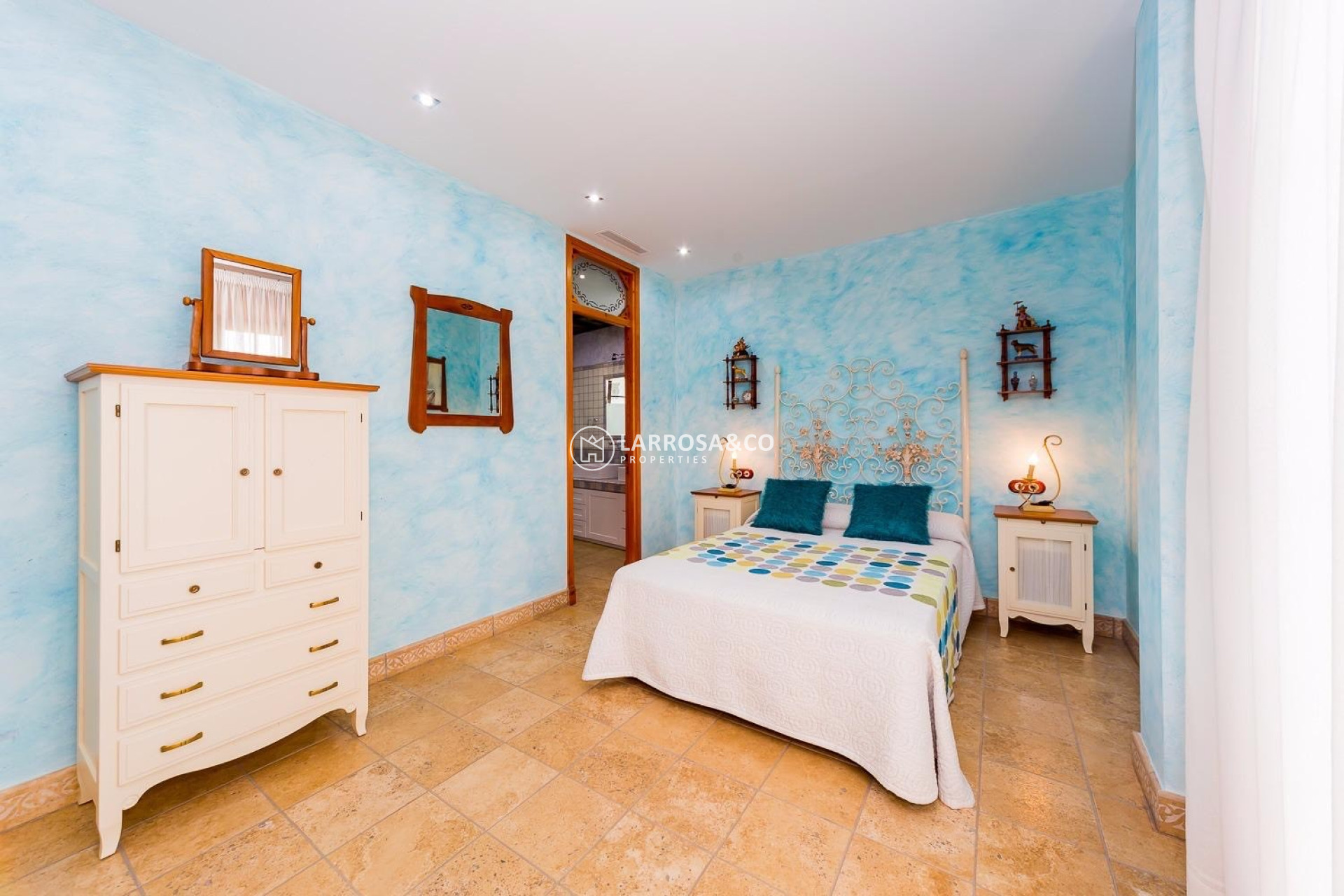 Herverkoop - Country house - Almoradí - Inland