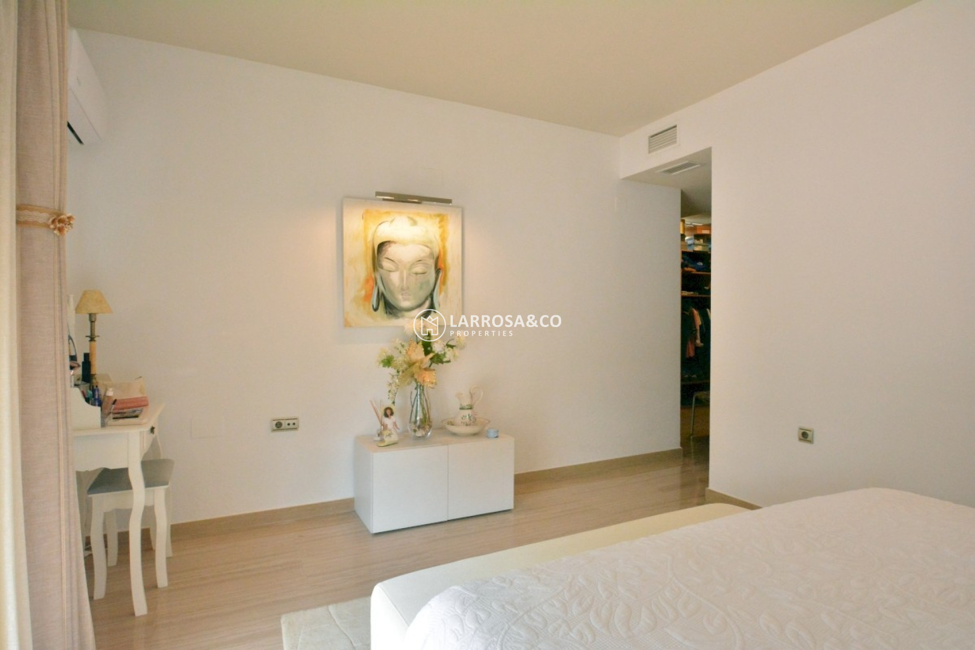 Herverkoop - Country house - Almoradí