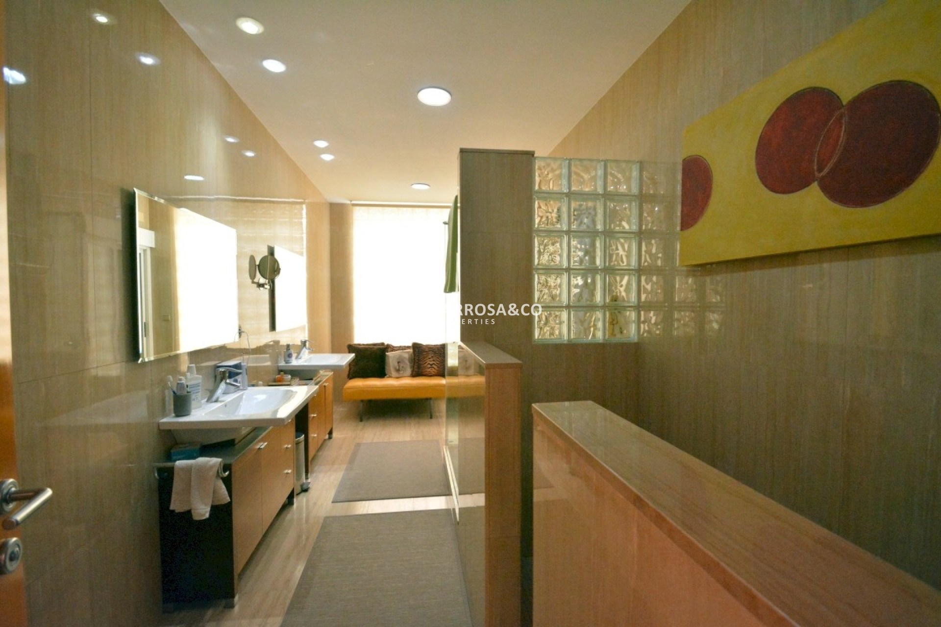 Herverkoop - Country house - Almoradí