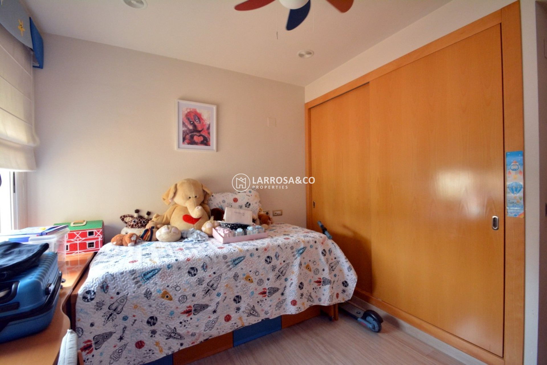 Herverkoop - Country house - Almoradí