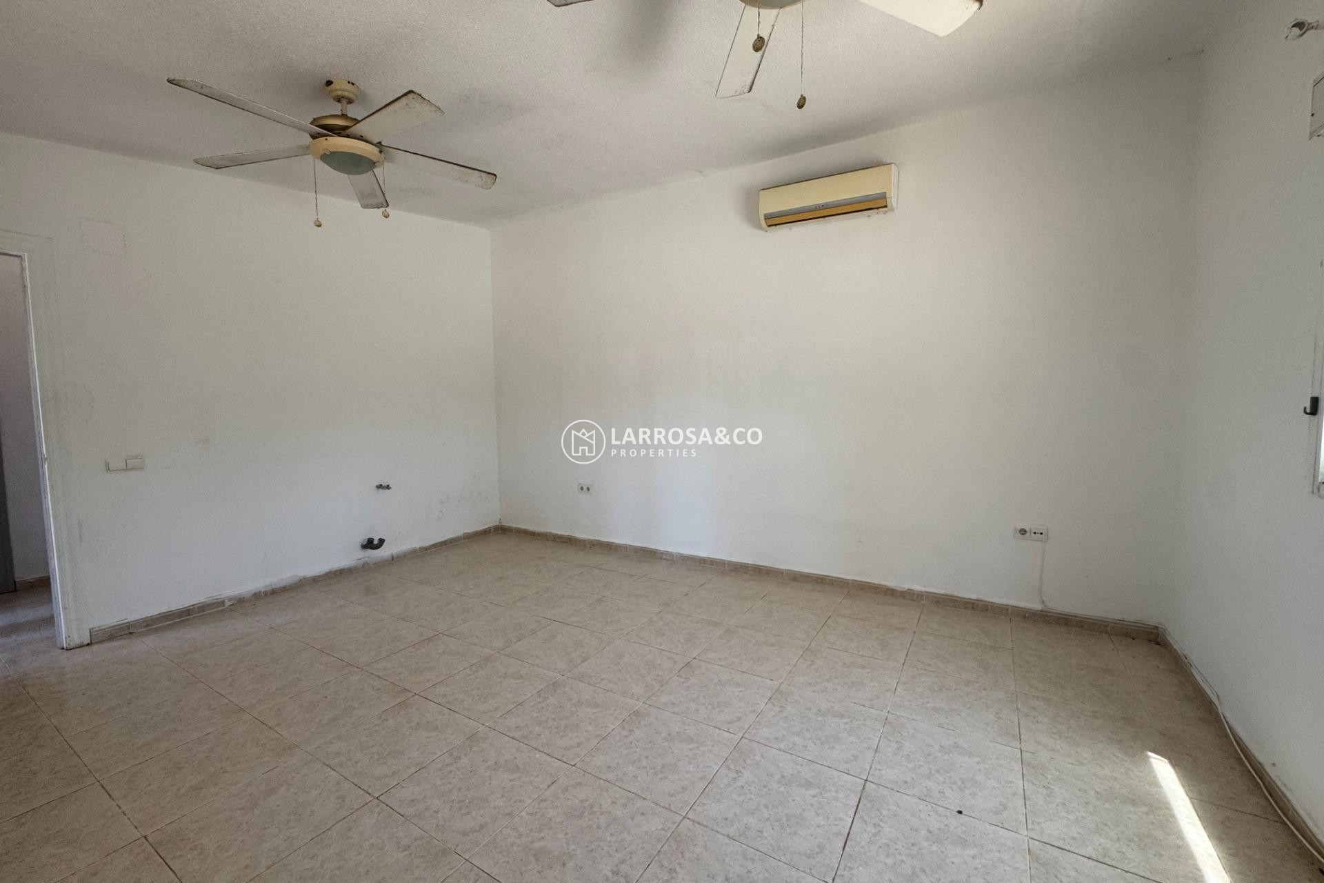 Herverkoop - Country house - Dolores - Comunidad valenciana