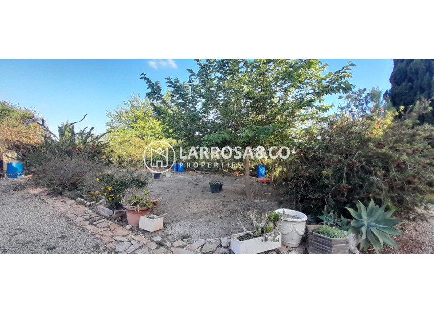 Herverkoop - Country house - Dolores