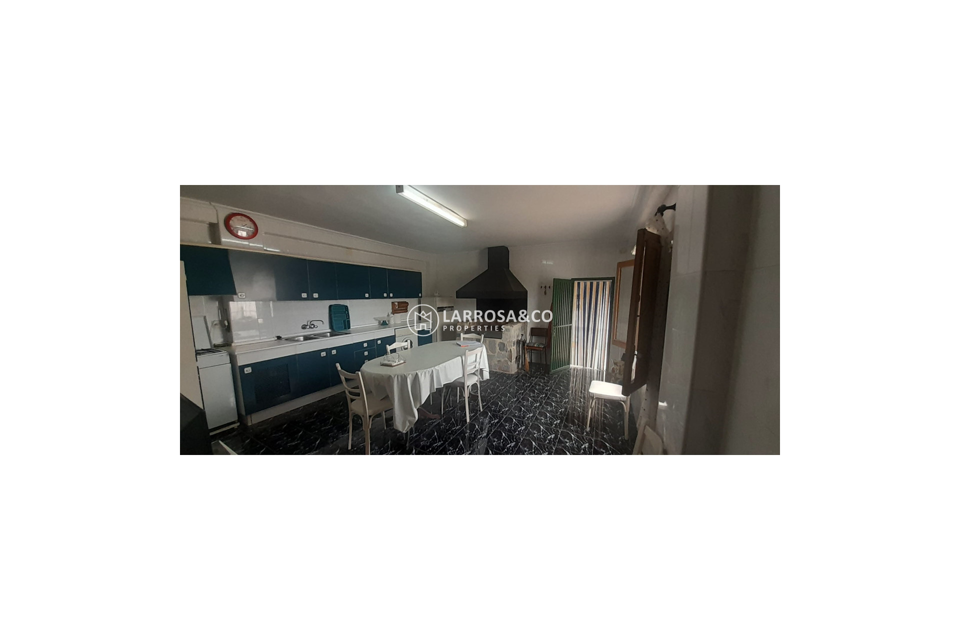 Herverkoop - Country house - Dolores