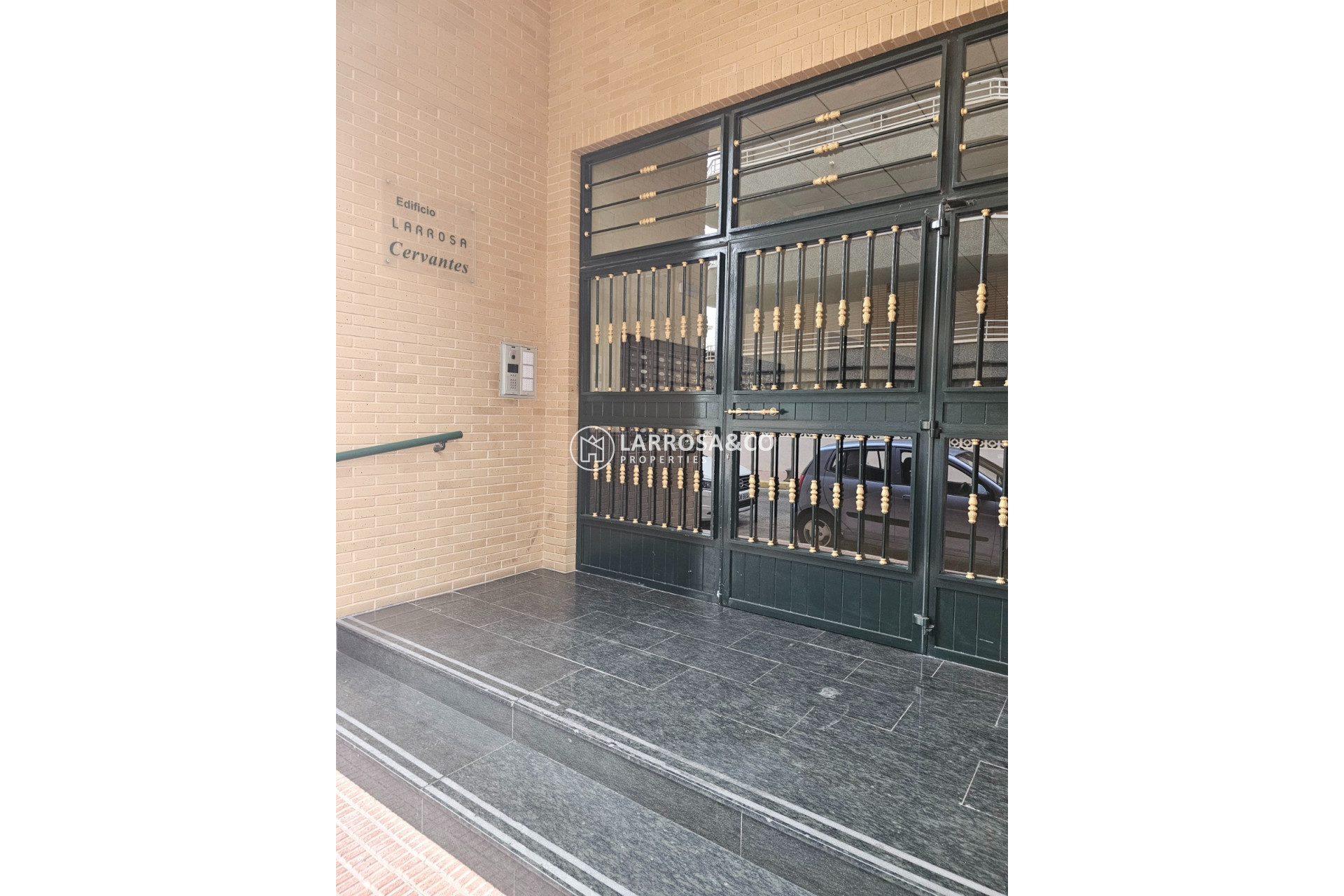 Herverkoop - Garage - Guardamar del Segura - CERVANTES-PLAYA