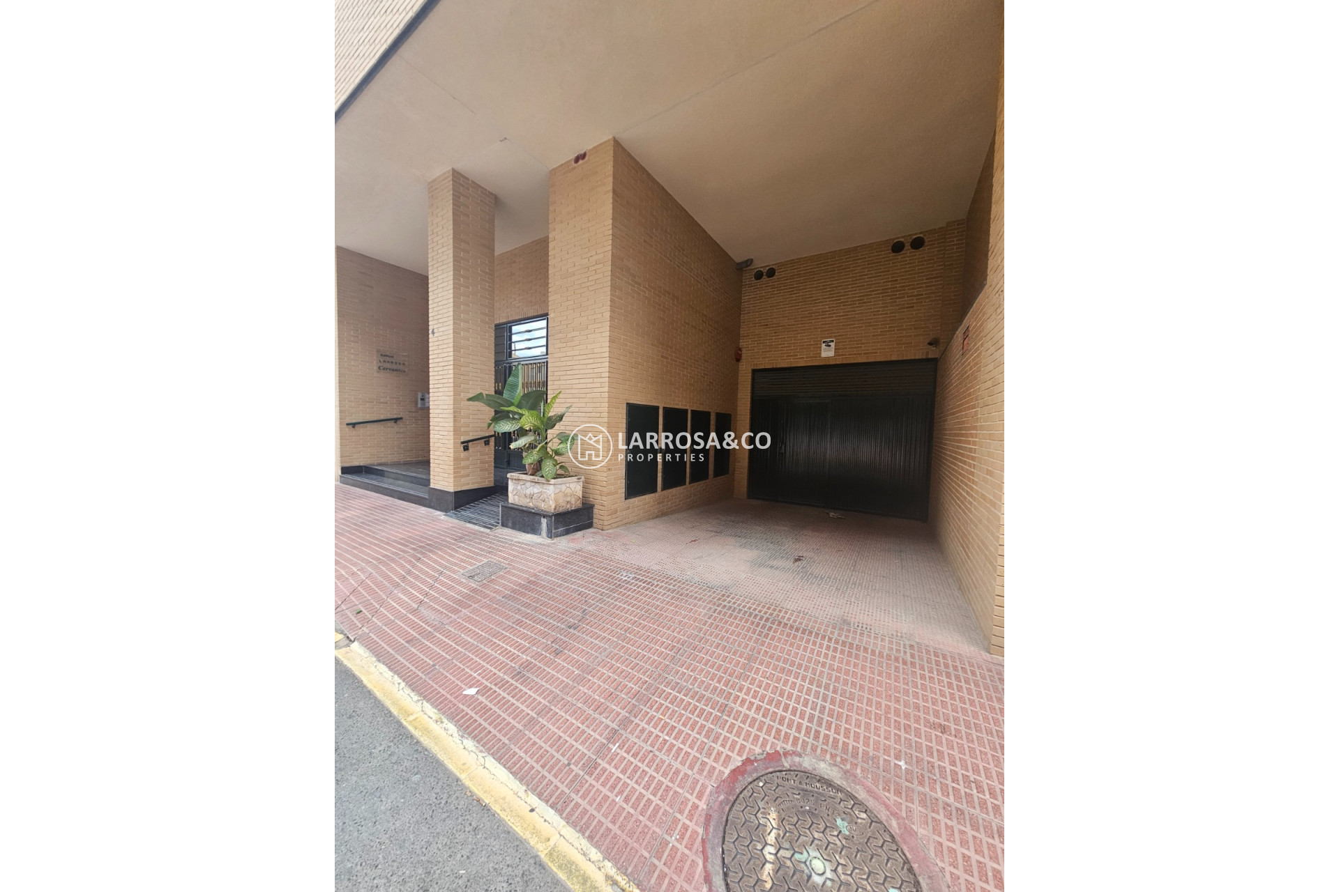 Herverkoop - Garage - Guardamar del Segura - CERVANTES-PLAYA