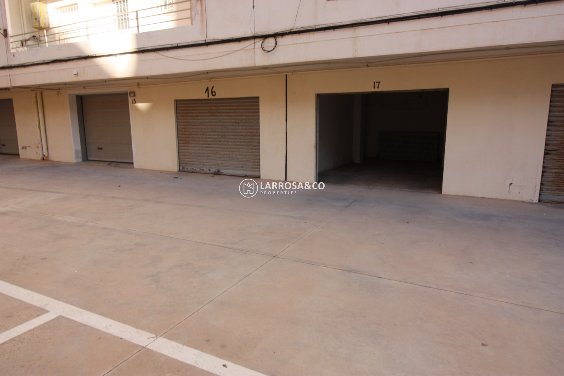 Herverkoop - Garage - Guardamar del Segura - Playa de la Roqueta