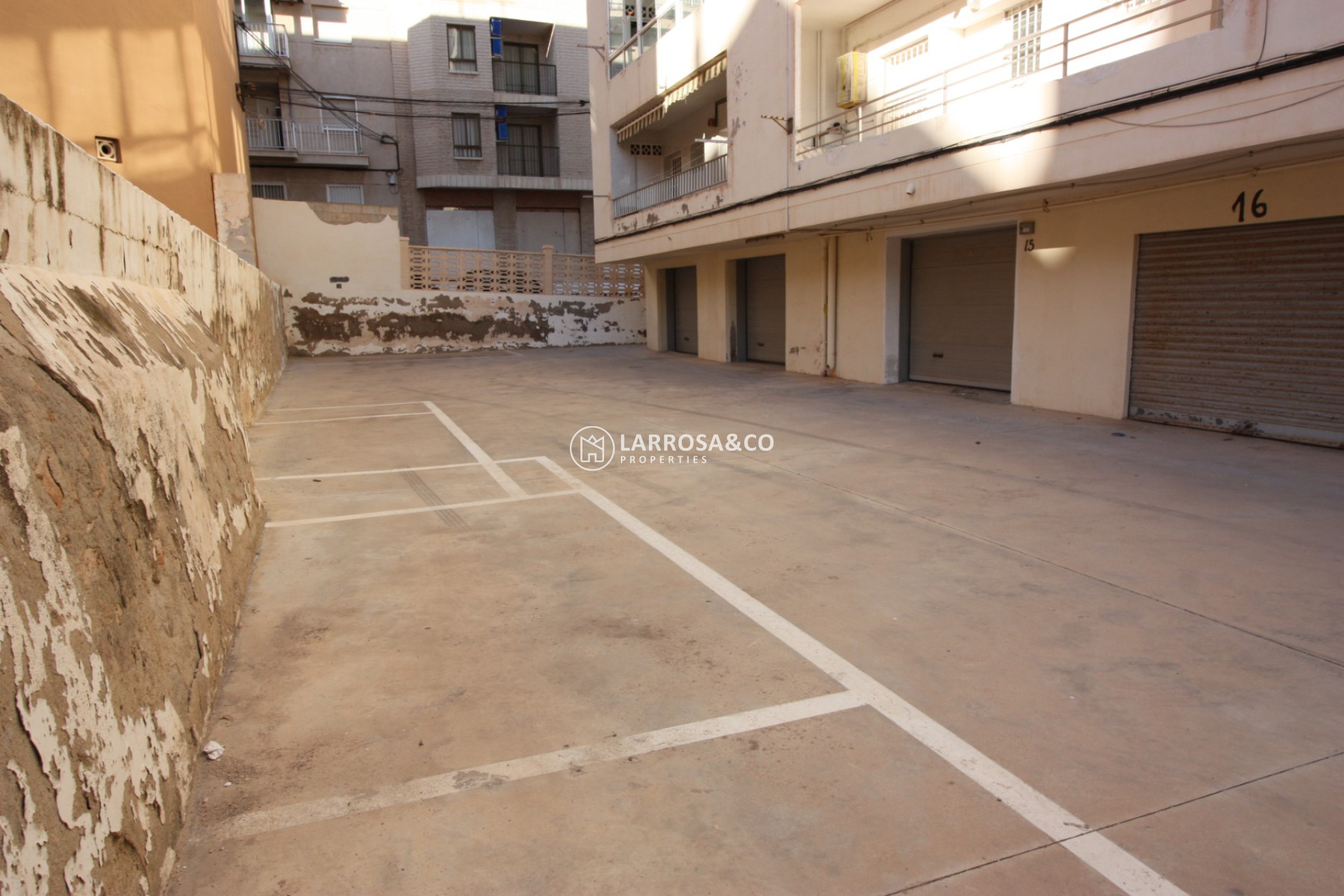 Herverkoop - Garage - Guardamar del Segura - Playa de la Roqueta