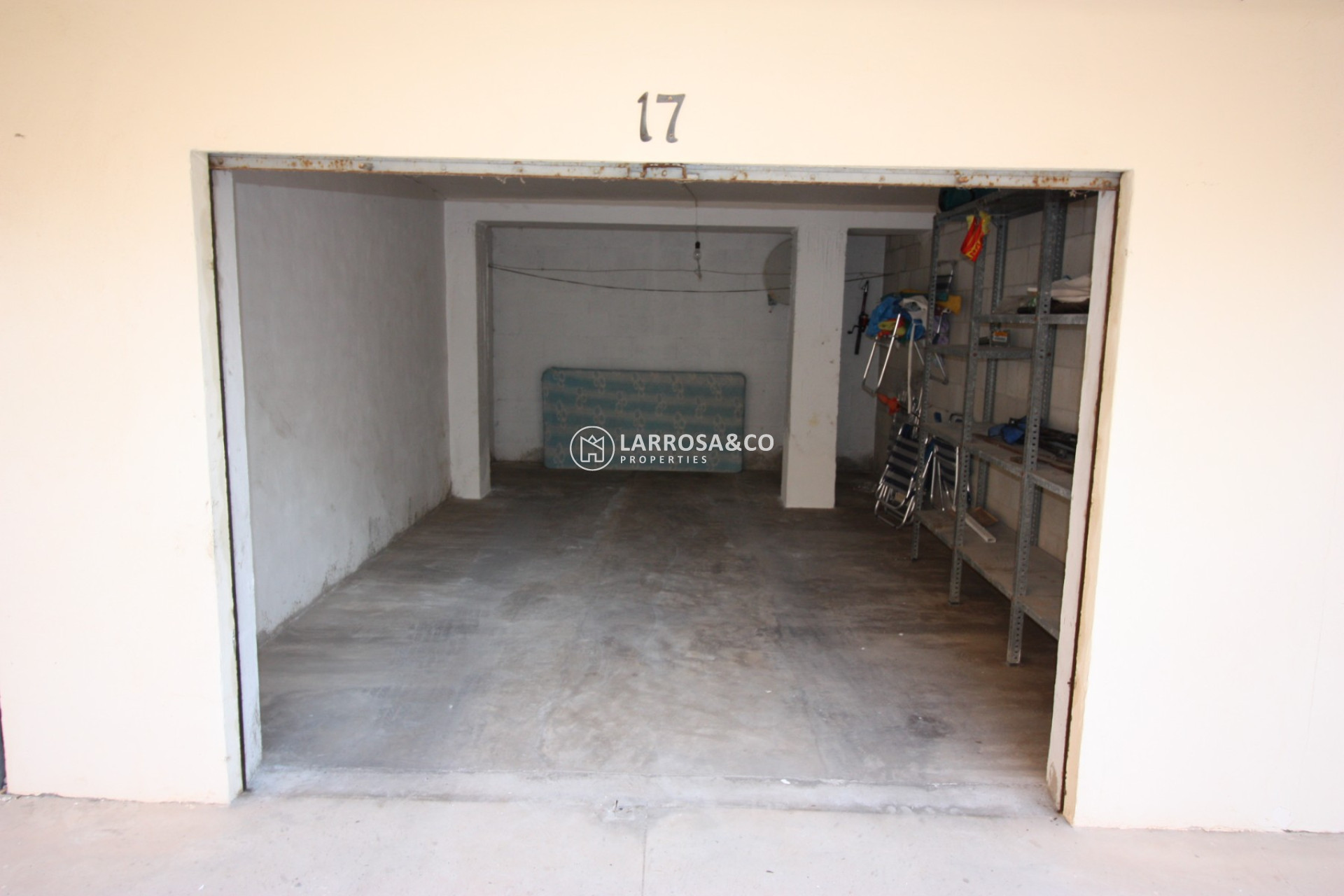 Herverkoop - Garage - Guardamar del Segura - Playa de la Roqueta