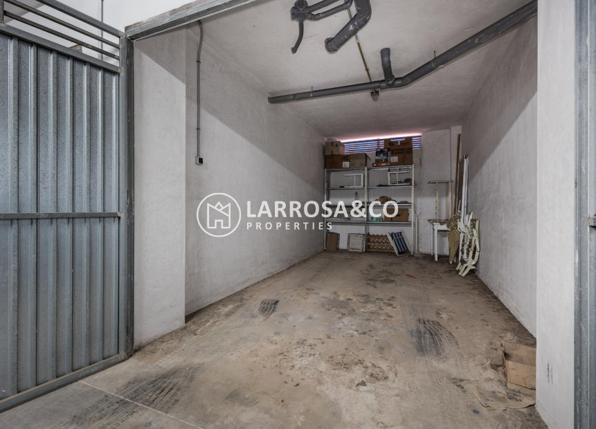 Herverkoop - Garage - Torrevieja - Acequion