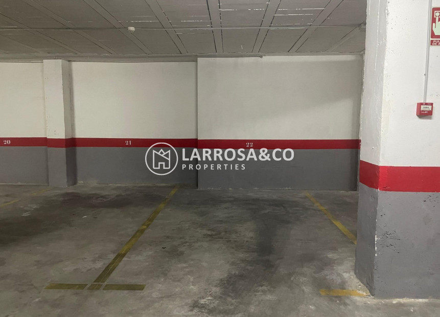 Herverkoop - Garage - Torrevieja - Centro