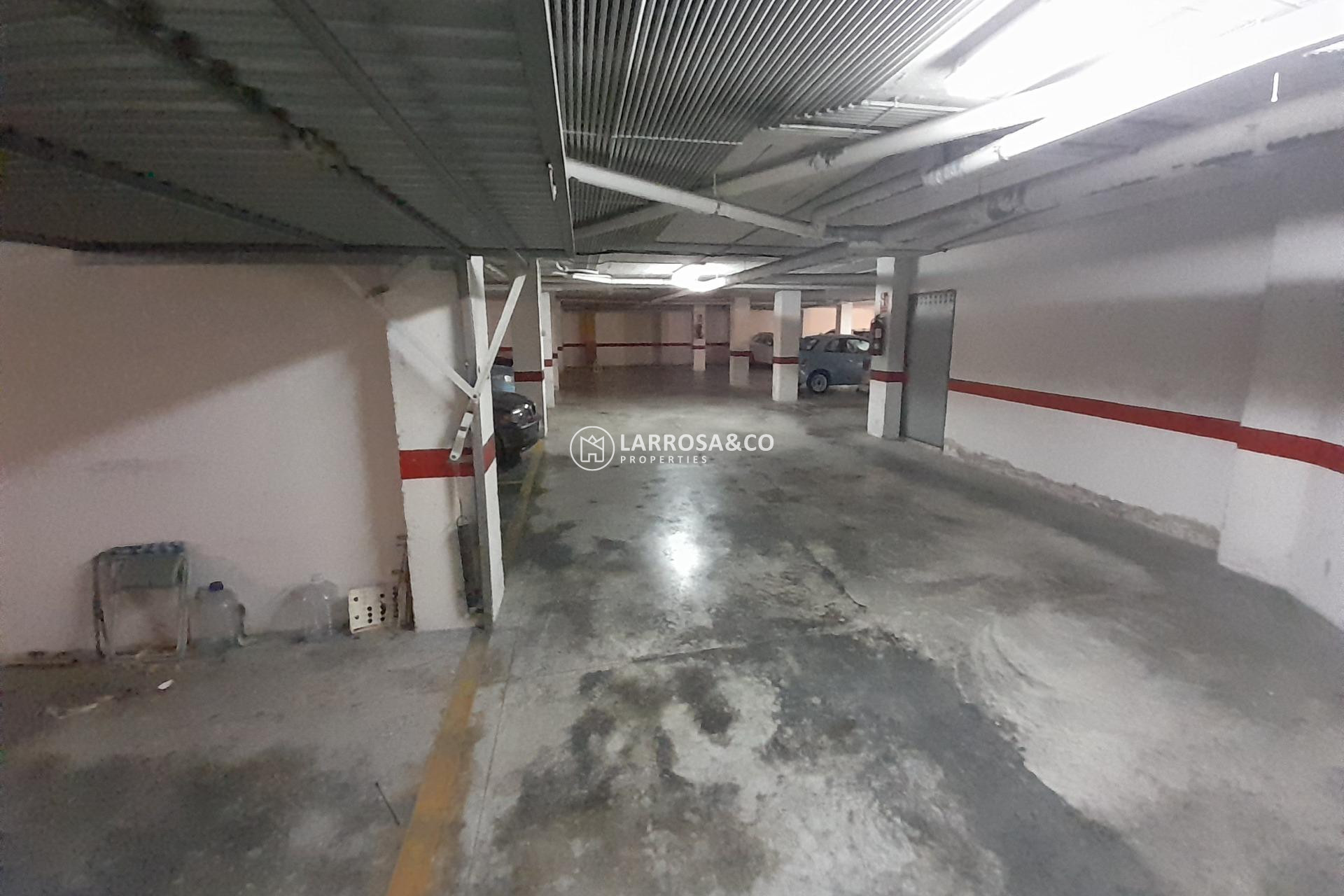 Herverkoop - Garage - Torrevieja - Centro