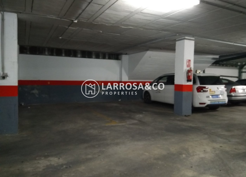 Herverkoop - Garage - Torrevieja - Centro