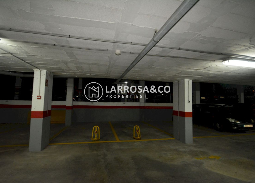 Herverkoop - Garage - Torrevieja - Los Locos Beach