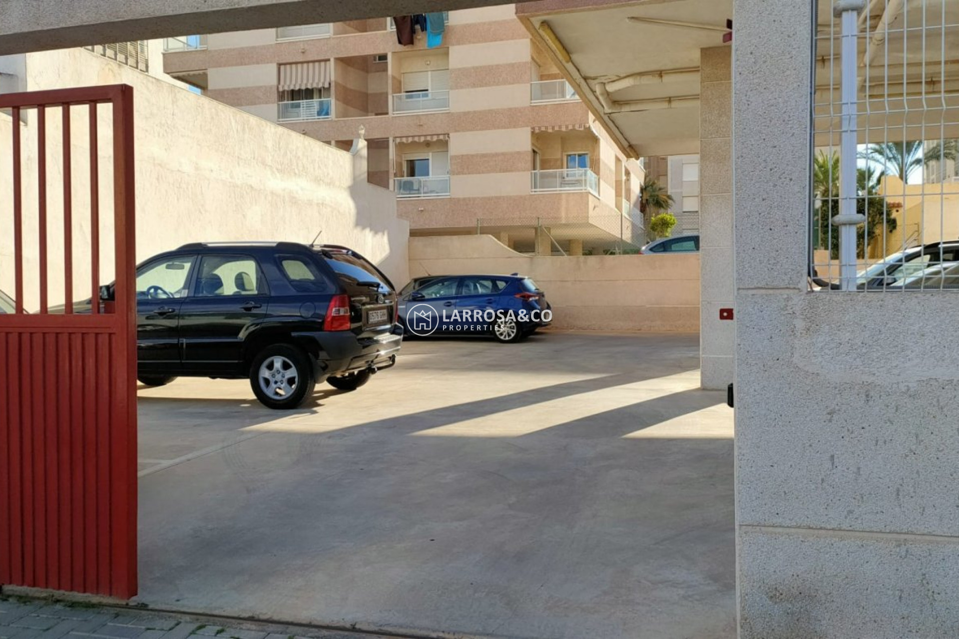 Herverkoop - Garage - Torrevieja - Nueva Torrevieja