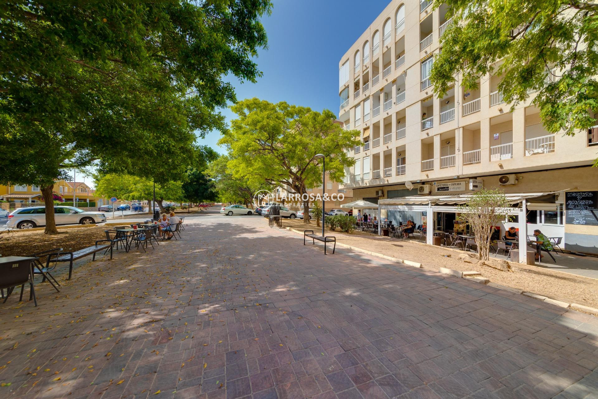 Herverkoop - Garage - Torrevieja - Playa de los Naufragos