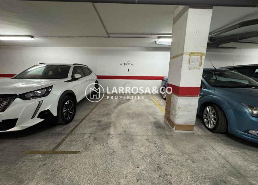 Herverkoop - Garage - Torrevieja - Playa del cura