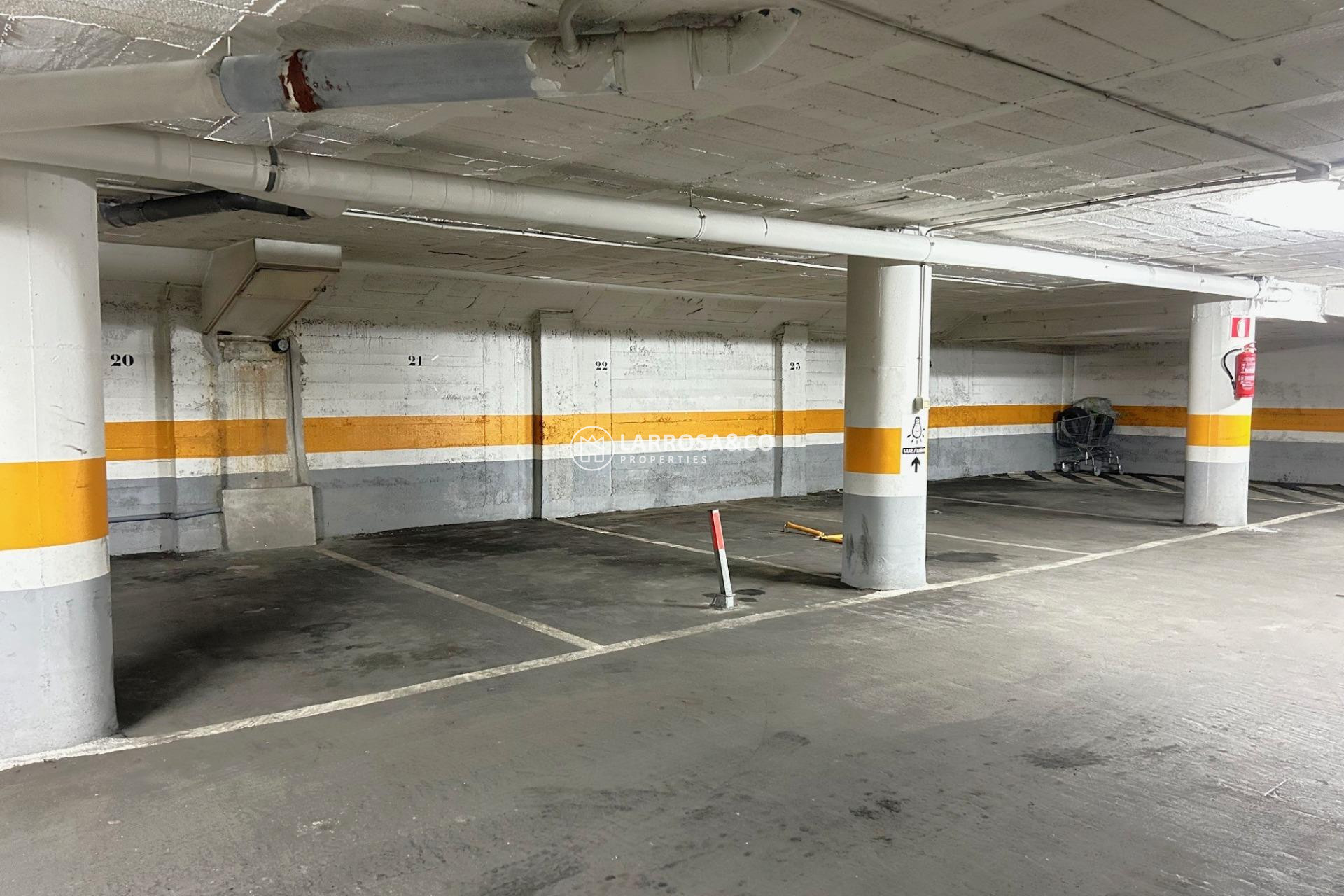 Herverkoop - Garage - Torrevieja - Playa del cura